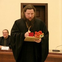Протоиерею Алексию Зайцеву вручена Литературная премия УрФО