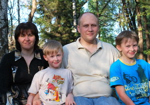Алексей Горбунов с семьей