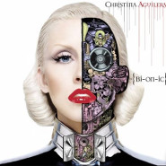 Обложка альбома Кристины Агилеры. Наполовину человек, наполовину машина
