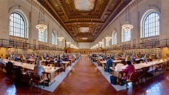 Читальный зал Нью-Йоркской публичной библиотеки